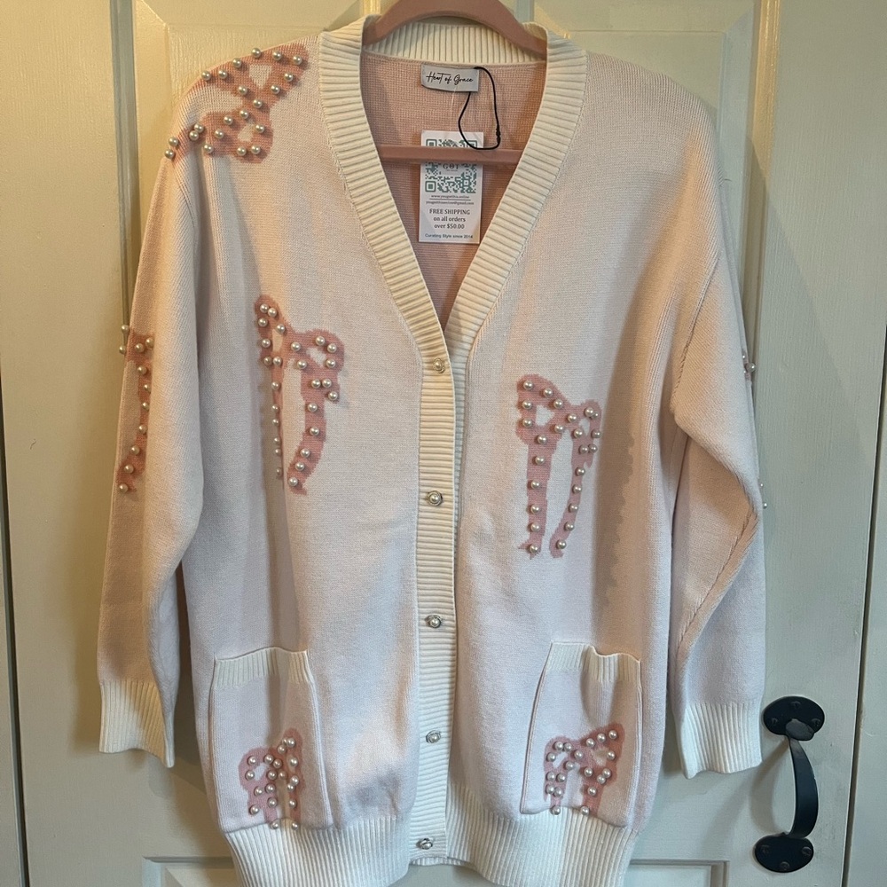 🌸Pearl Bow Cardigan🌸 - Picture 4 of 15